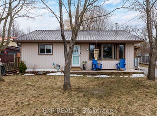 678 Rose Ln, Innisfil, ON L9S 2H5