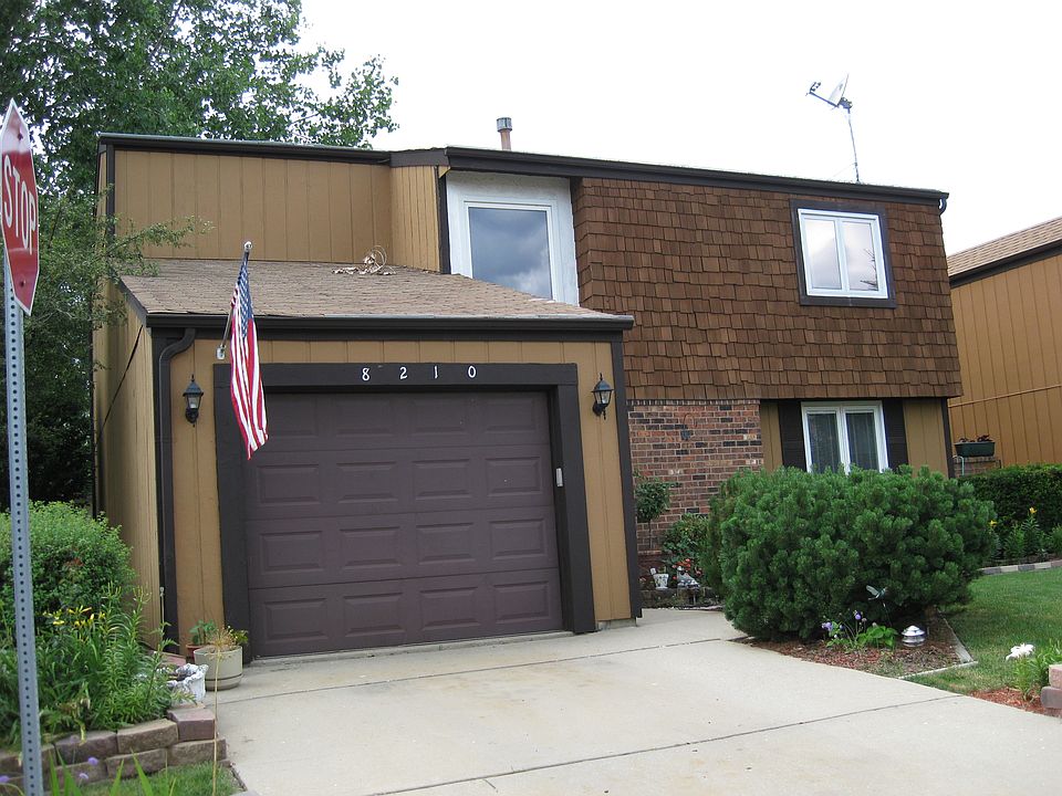 1st image of 8210 Park Crest Dr