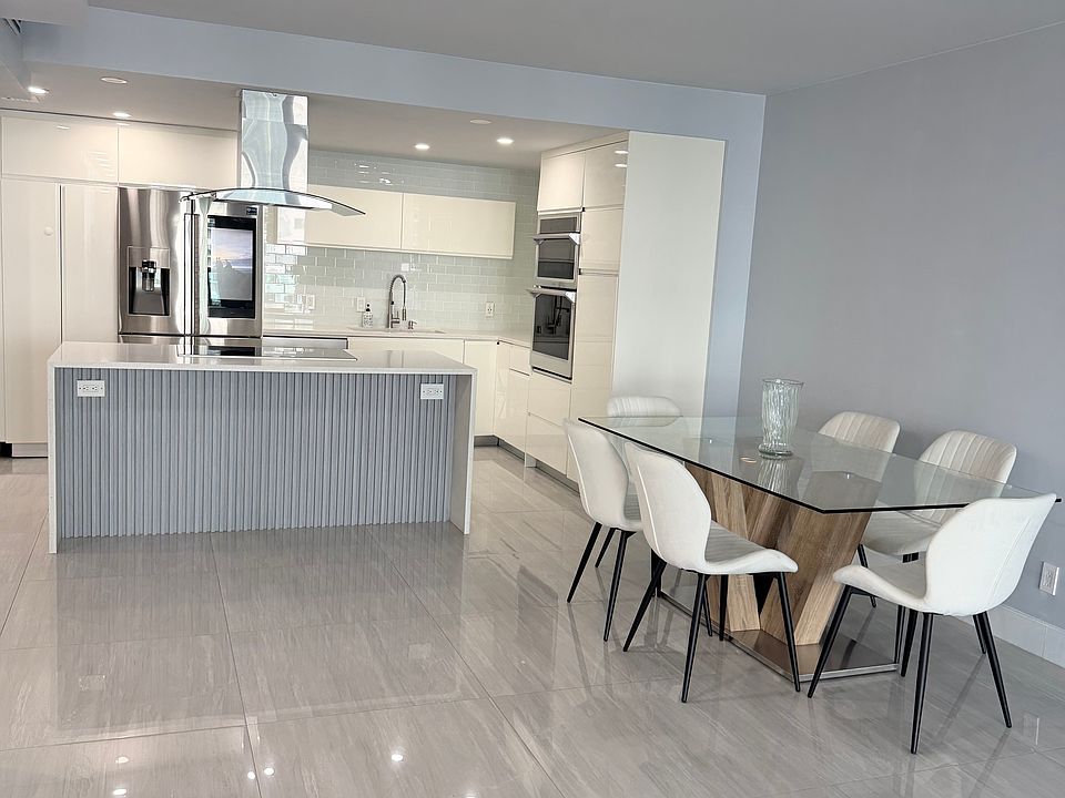 1st image of 19390 Collins Ave APT 608