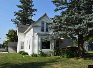 179 1st Ave NW, Winnebago, MN 56098