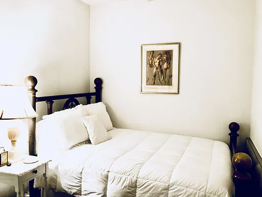 Rented by Compass | media 12