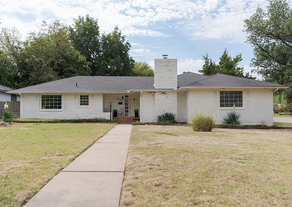 1908 Dorchester Dr, Nichols Hills, OK 73120 | MLS #1231268 | Zillow