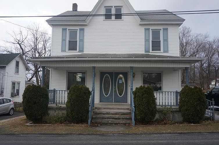 1st image of 210 N Keystone St