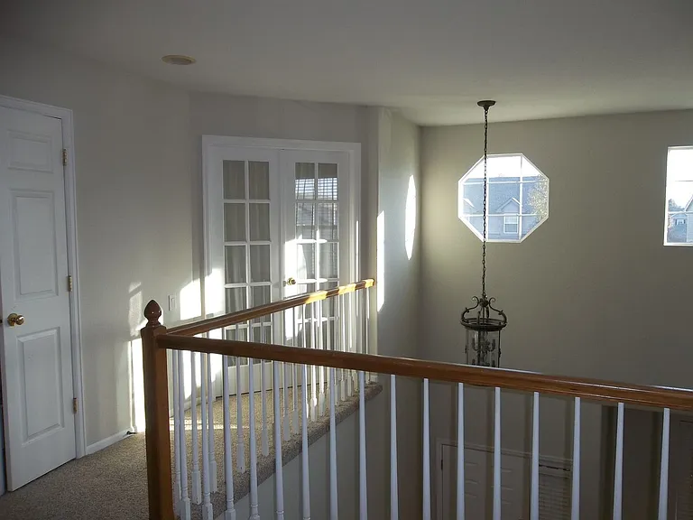 2514 Rock Creek Dr — Photo 10