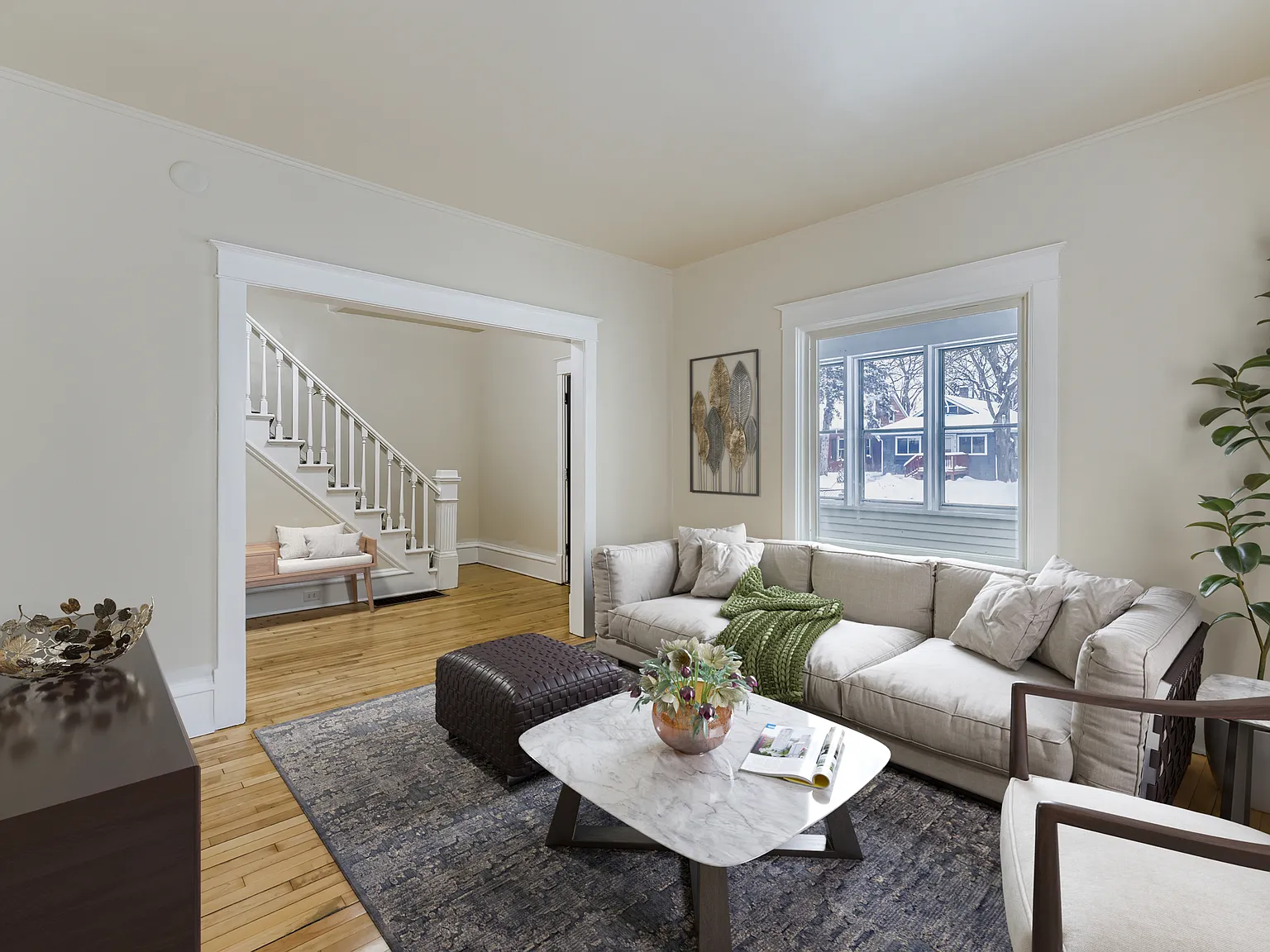 4 bed, 1325 sqft, $2,450 — Photo 4