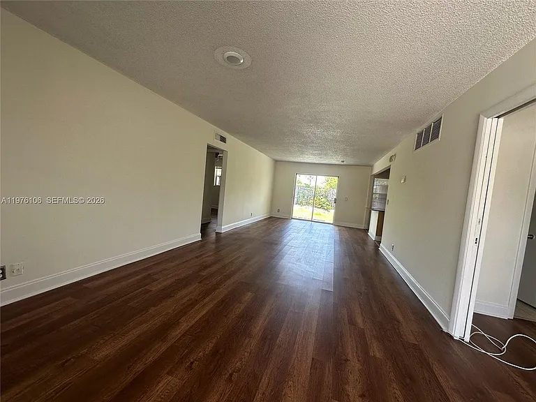 3033 NW 68th St #12E — Photo 6