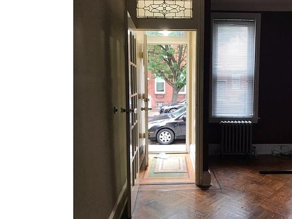 5th image of 2336 E Susquehanna Ave