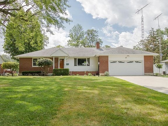 4th image of 24 Woodside Dr