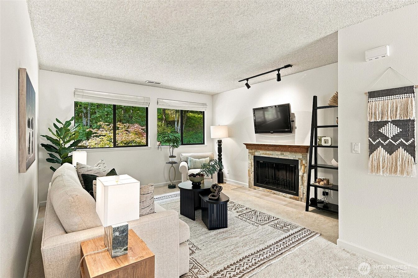 1st image of 9918 NE 144th Lane #406