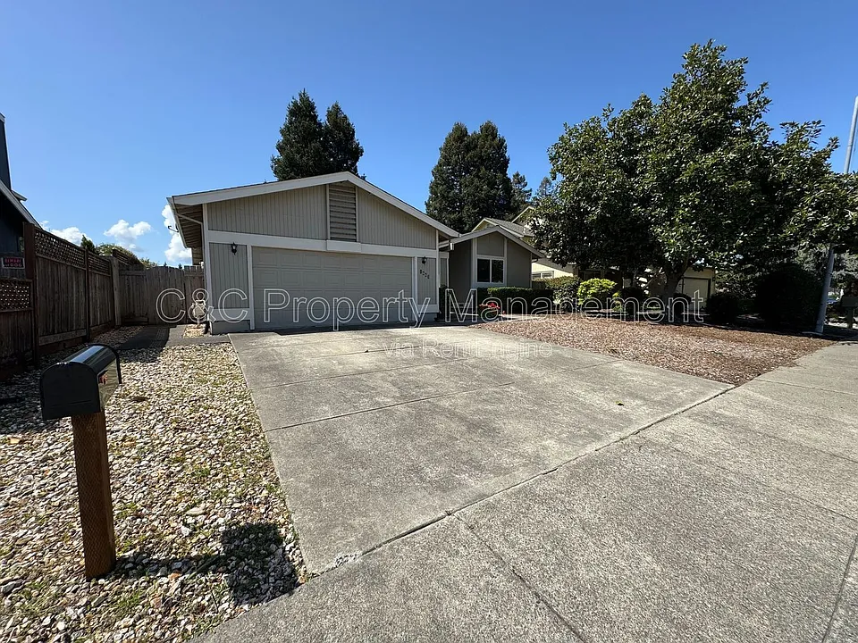 1663 Calle Ranchero