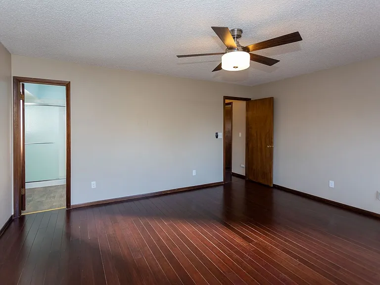 7673 Safari Cir — Photo 14