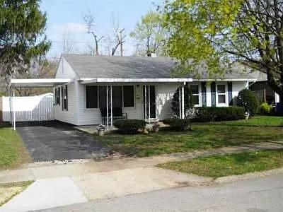 411 Grace Dr photo 1