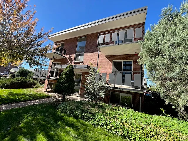 2511 S University Blvd #101 — Photo 12