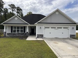 159 Cavalier Dr, Jacksonville, NC 28540
