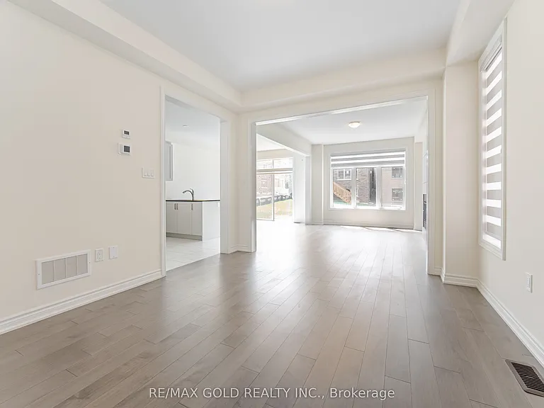 9 Kentledge Ave — Photo 7