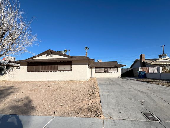 2nd image of 4424 Hillcrest Ave