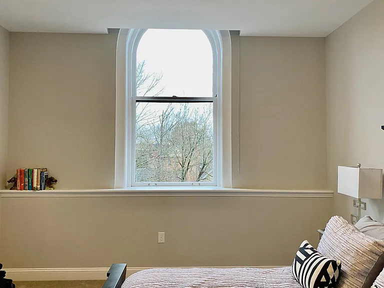 77 Van Dam St #302 — Photo 24