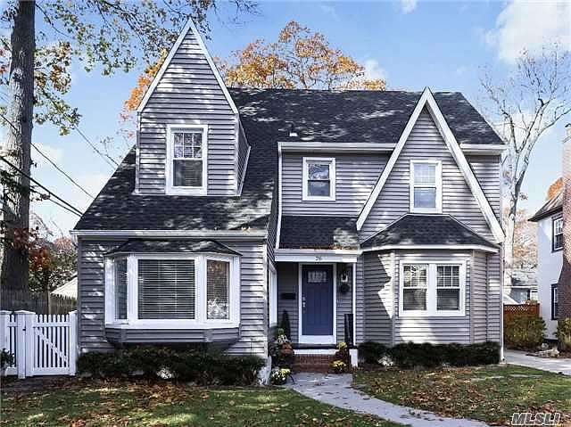 1st image of 26 Loel Ct
