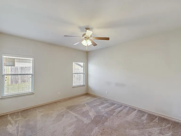 11061 Erinmoor Trl — Photo 14