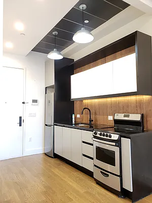 Rented by Signature Property Realty | media 1