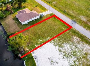 1605 SW 15th Pl, Cape Coral, FL 33991