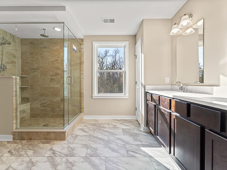 705 Ravenshire Ct — Photo 24