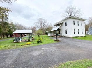2600 Oneida St, Verona Beach, NY 13162