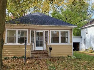 707 Grace Ave, Alma, MI 48801