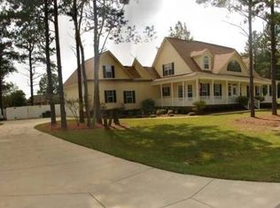 2608 H Bullard Rd, Hope Mills, NC 28348