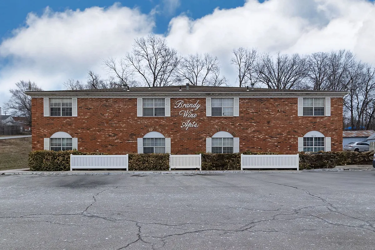 Building Photo - 1013 2nd St