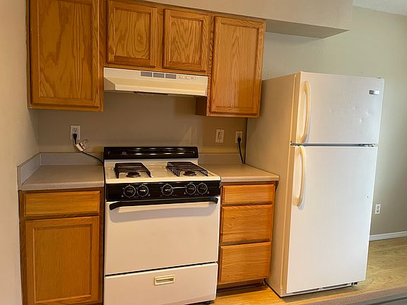 5th image of 3413 Vail Ave SE #1