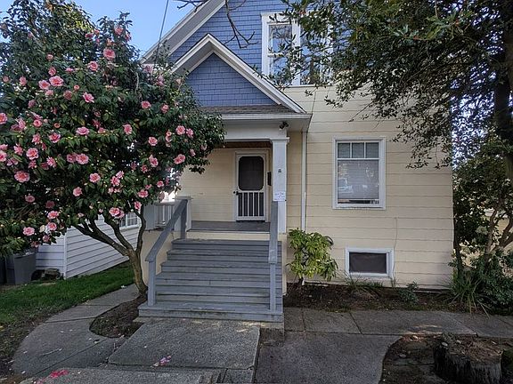 2nd image of 912 Washington Ave