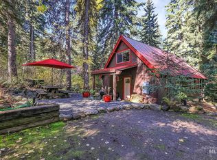 10 Caribou Pkwy, Cascade, ID 83611