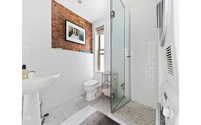 Sold by Douglas Elliman | media 4