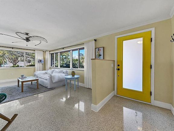 4th image of 607 Bayshore Dr