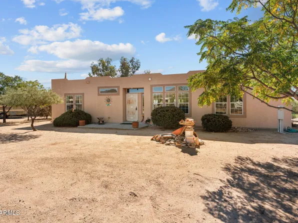 23345 W LOS HUESOS Way, Congress, AZ 85332