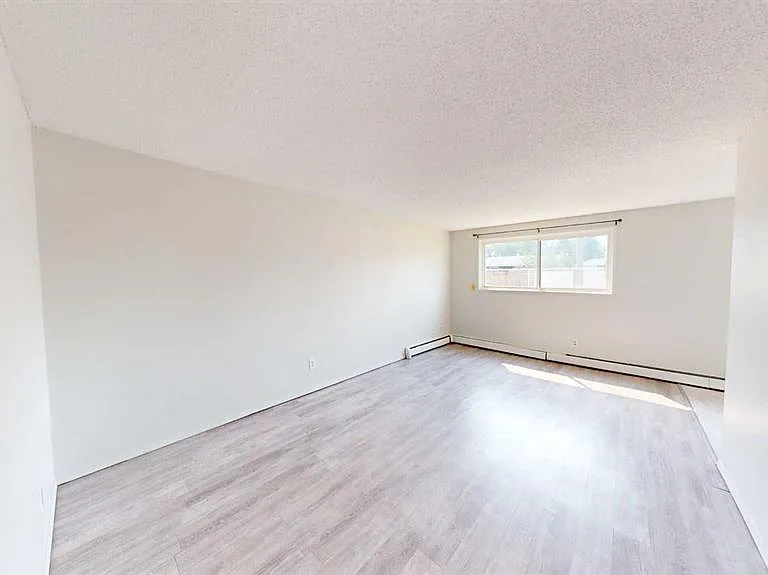 9515 100th Ave #107 — Photo 5