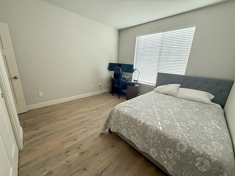 4785 S 16th Dr — Photo 29