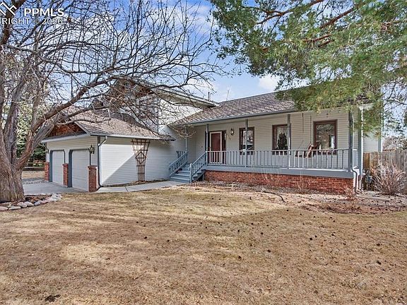 2nd image of 3765 Saddle Rock Rd