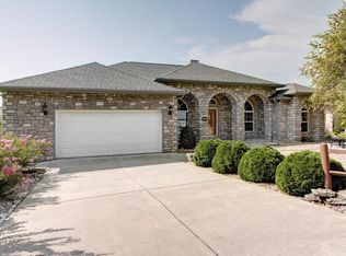 260 Samaras Way, Hollister, MO 65672