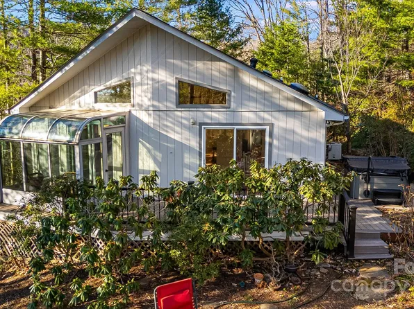 31 Covewood Rd, Asheville, NC 28805