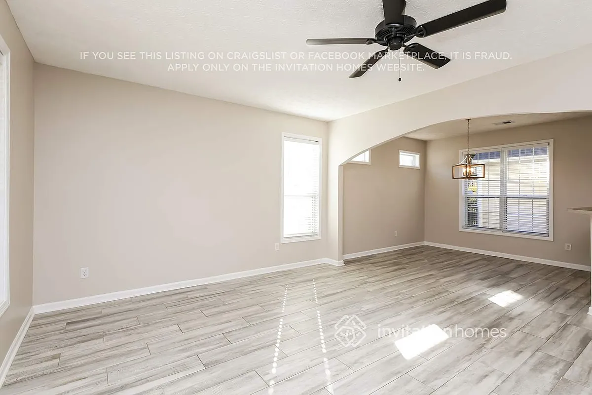 Building Photo - 307 Summerstone Ct