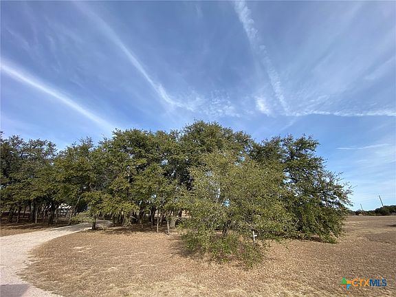 5th image of 1320 County Road 304