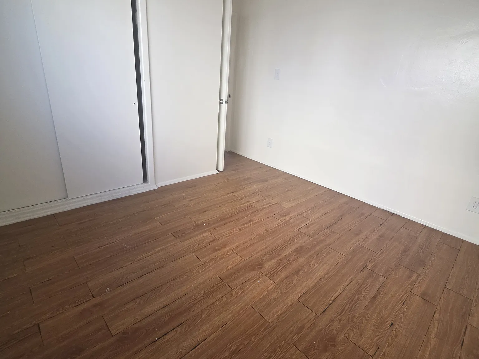 2 bed, $2,400 — Photo 2