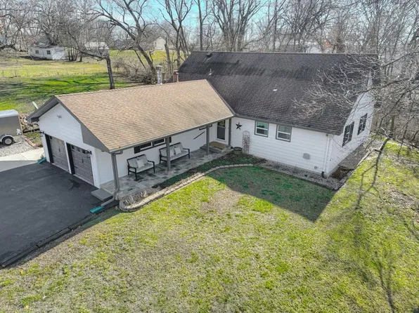 12411 Woodland Ave, Kansas City, MO 64146