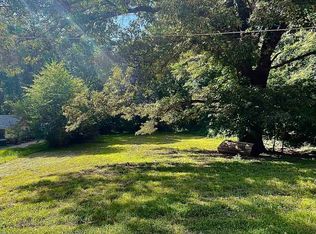 5067 Clinton Rd, Memphis, TN 38109