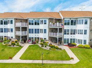 169 S 1st St UNIT 5, Winneconne, WI 54986