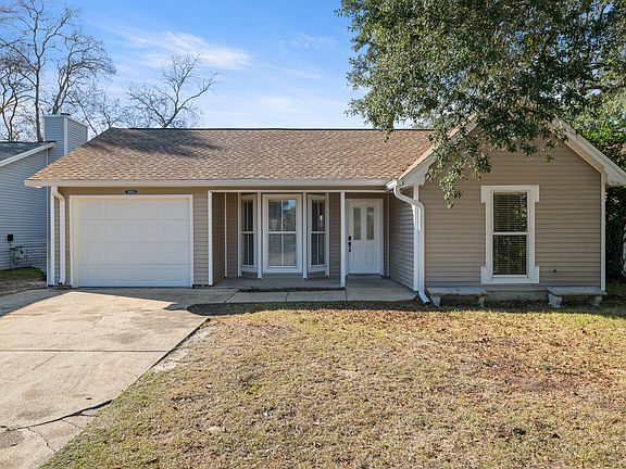 2nd image of 3022 Blue Pine Ln