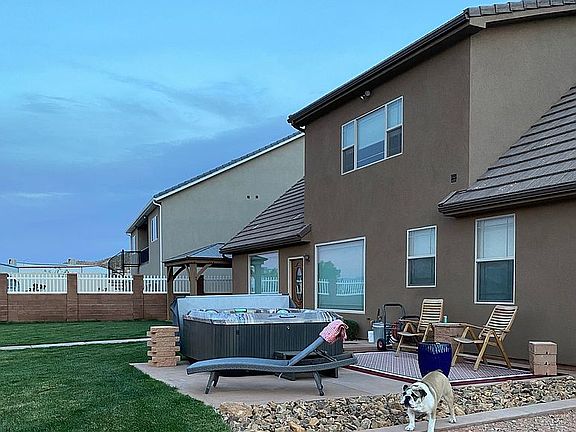 5th image of 1563 E Scenic Sunrise Dr