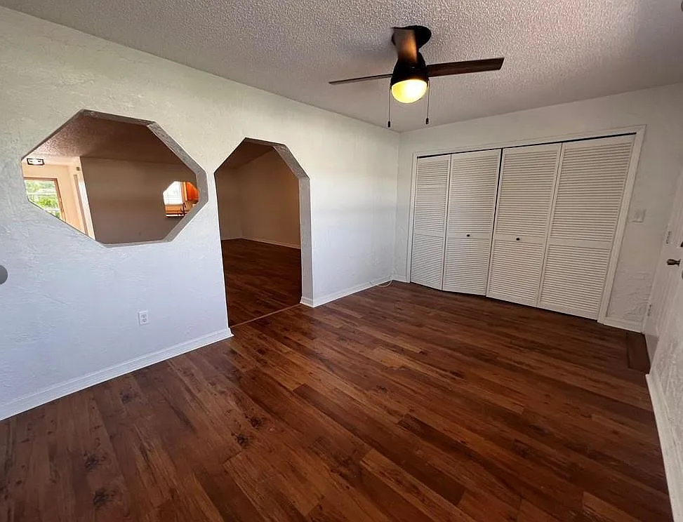 15-4803 Triton Ct W #6 - 1 — Photo 4
